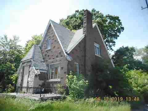 12839 Kilbourne (5)_m.jpg